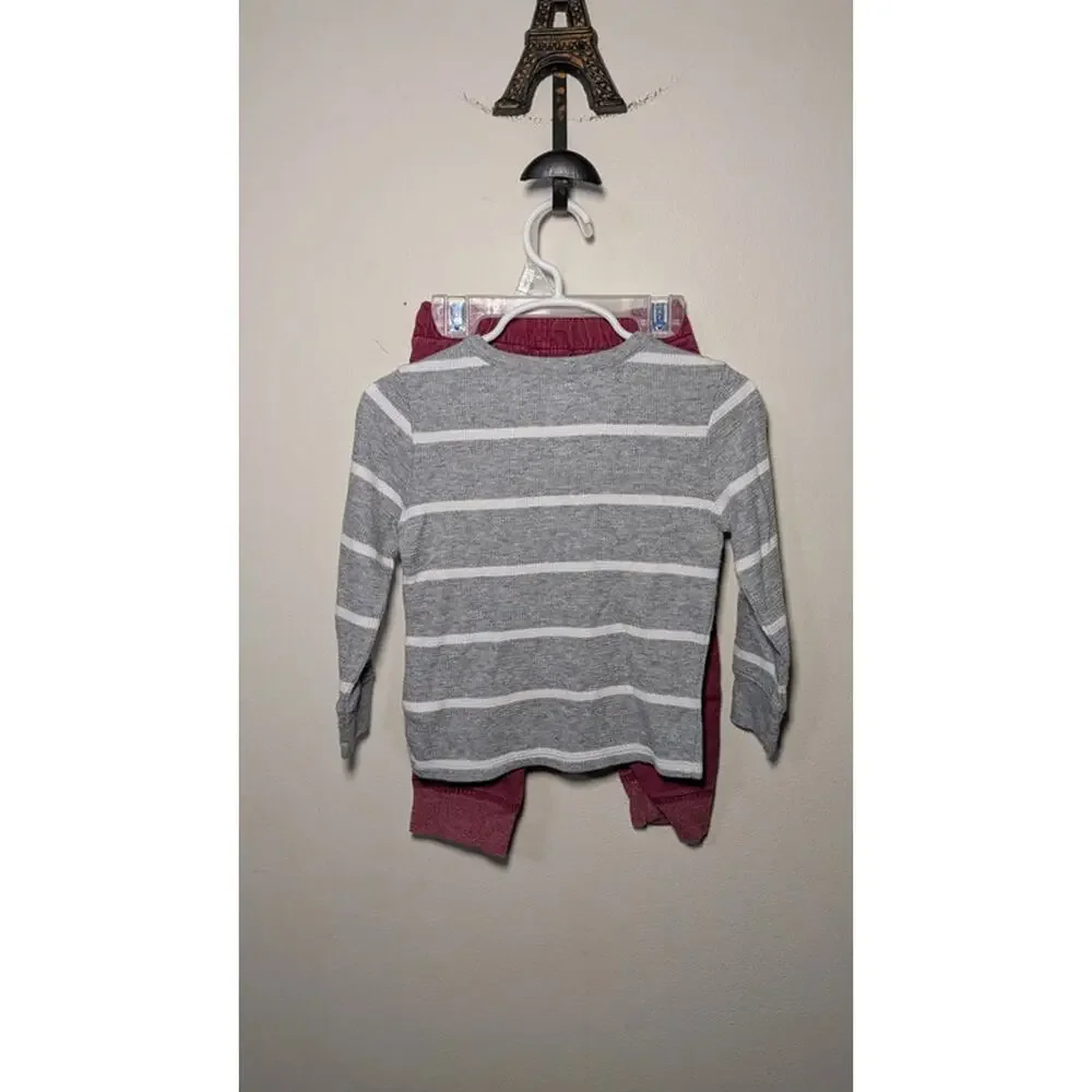 Boys Size 2T Outfit Maroon Cat & Jack Joggers, Old Navy Gray + White Henley